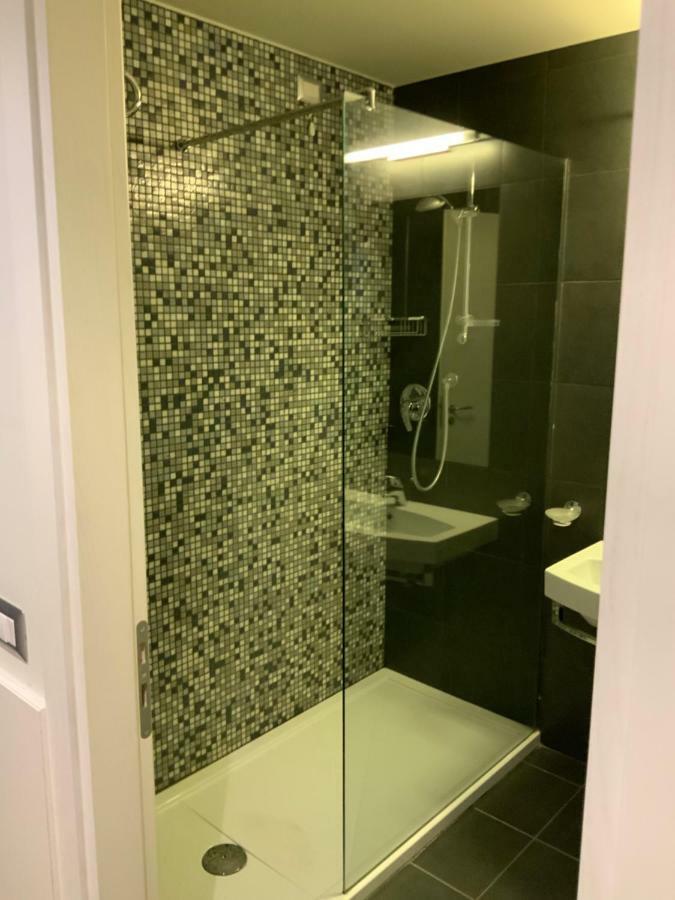 巴雷斯蒂尔利大酒店 Torre Melissa 外观 照片